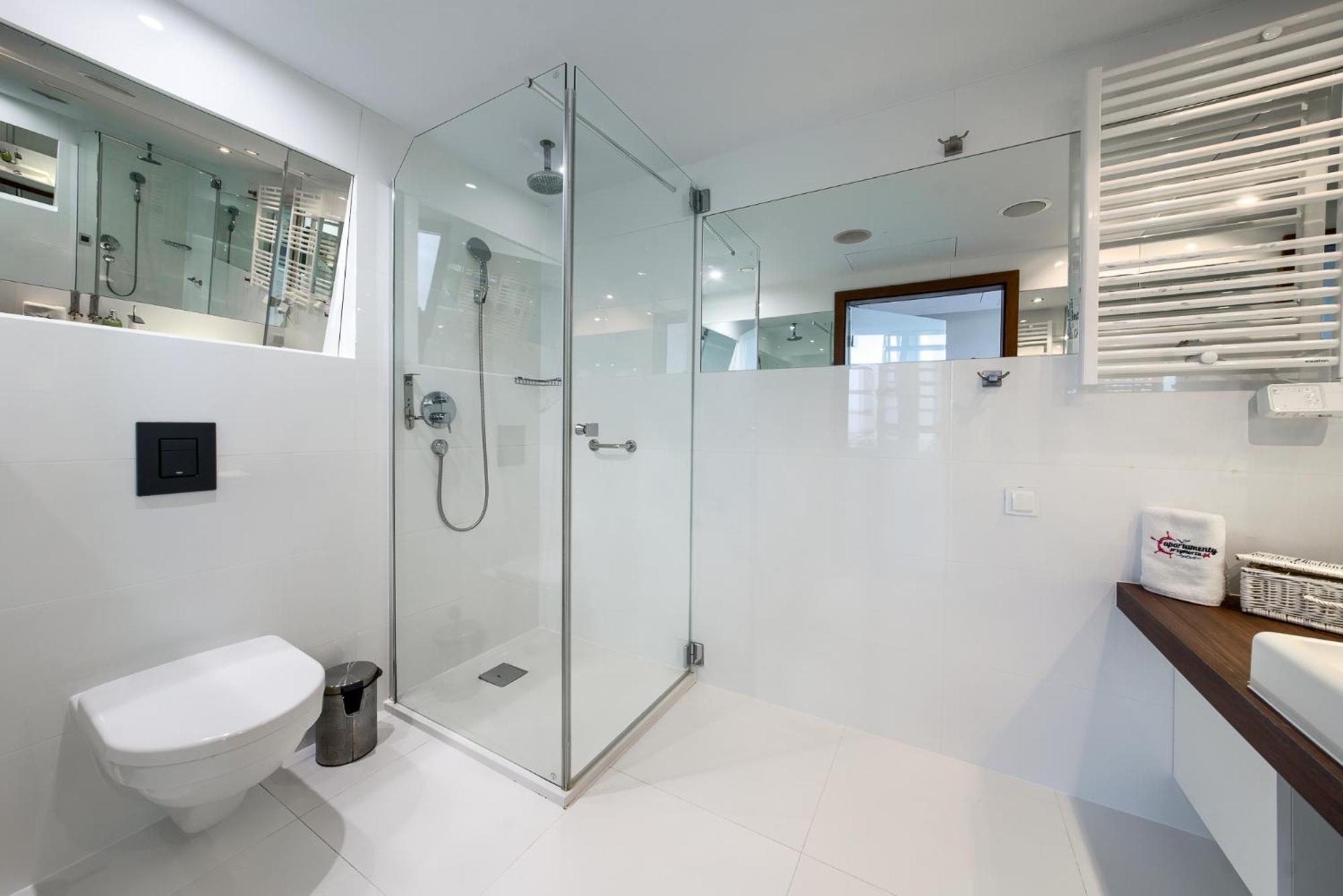 Apartamentyprzymorzu Marine***** Apartament Dwupoziomowy Z Widokiem Na Morze Kołobrzeg Extérieur photo